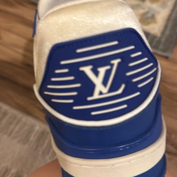 Louis Vuitton Blue and White Sneakers - Picture 8 of 9